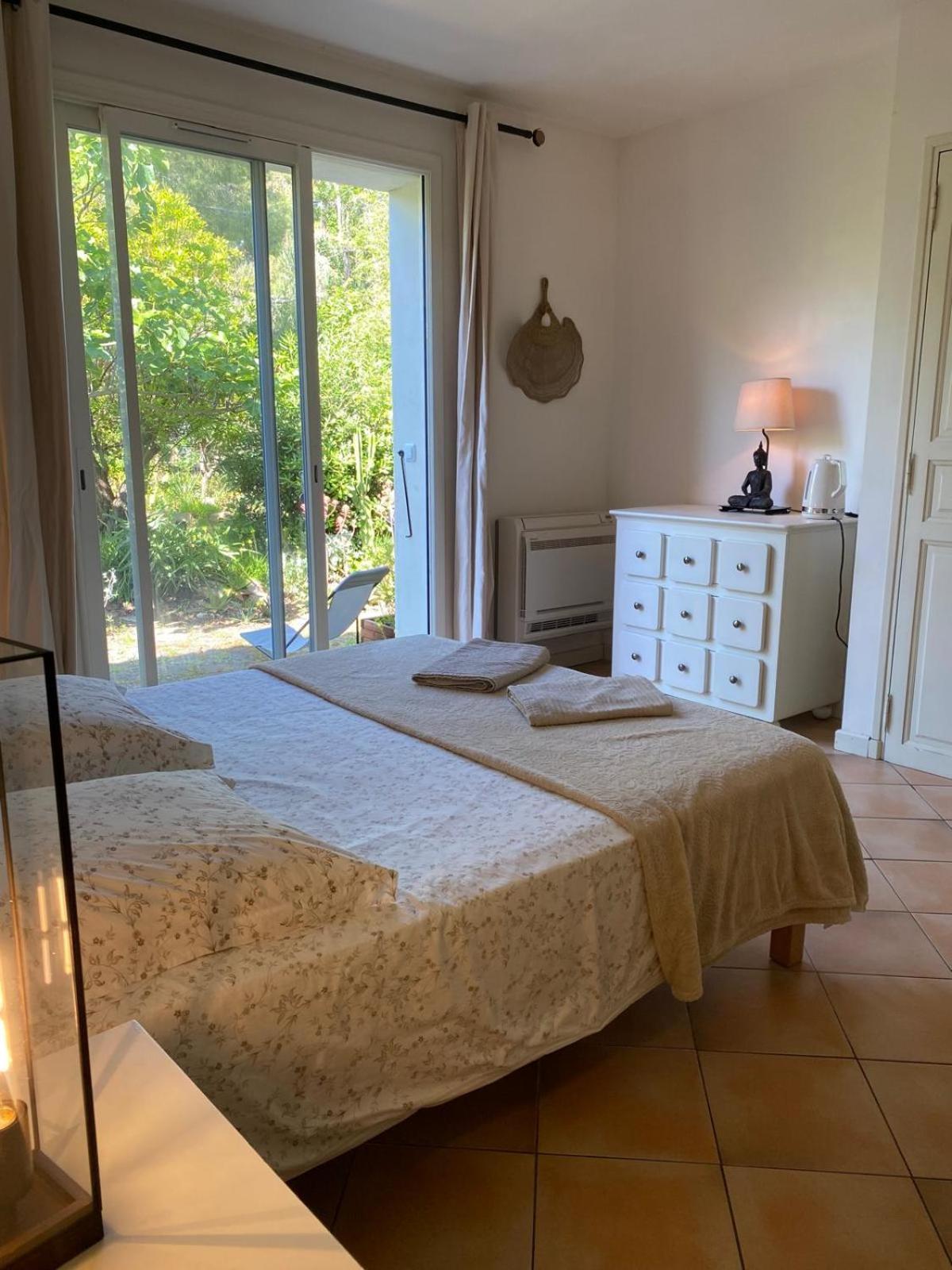 Villa Roka Six-Fours-les-Plages Bagian luar foto
